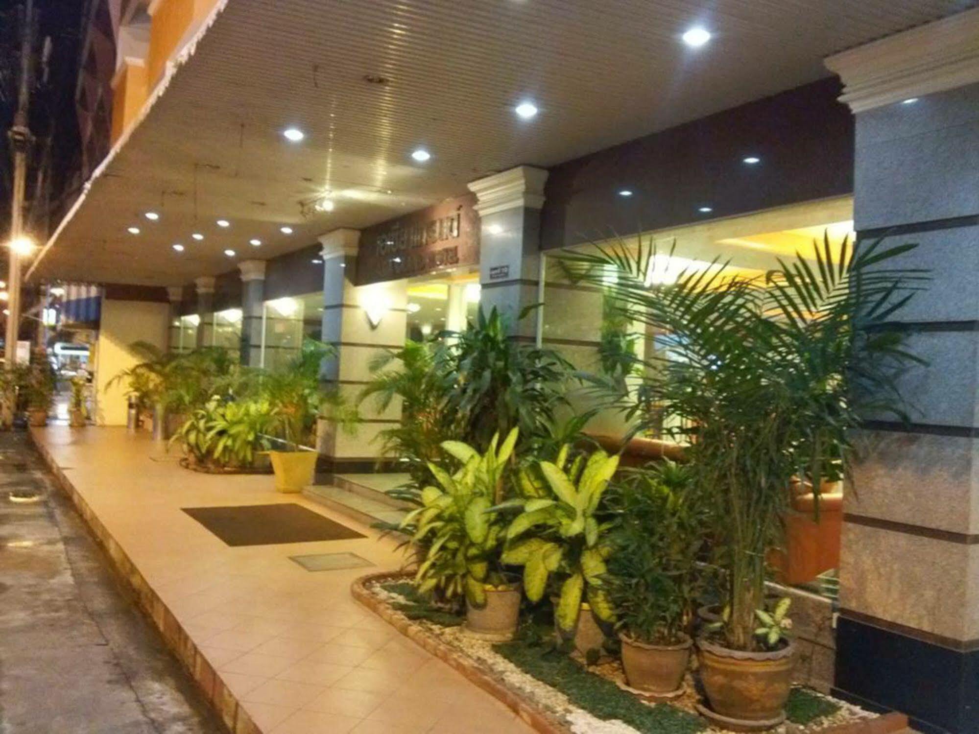 Asia Grand Hotel Хат'яй Екстер'єр фото